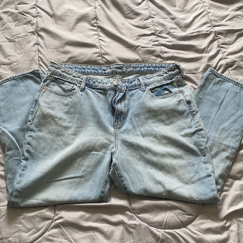 straight legged old navy jeans